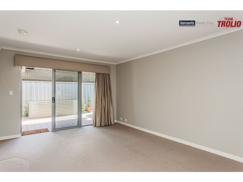 8/40 Mell Road, Spearwood WA 6163