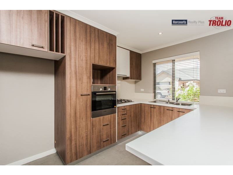 8/40 Mell Road, Spearwood WA 6163