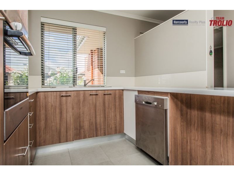 8/40 Mell Road, Spearwood WA 6163