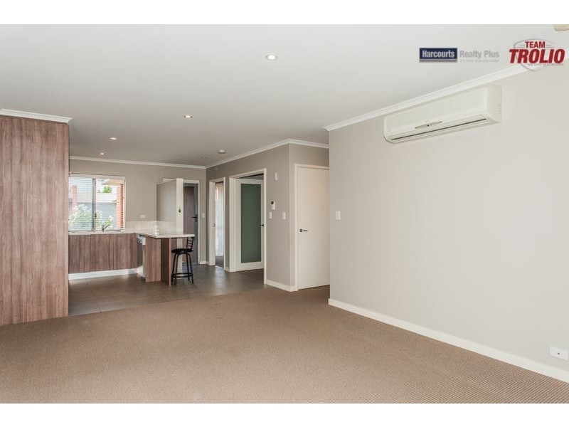 8/40 Mell Road, Spearwood WA 6163