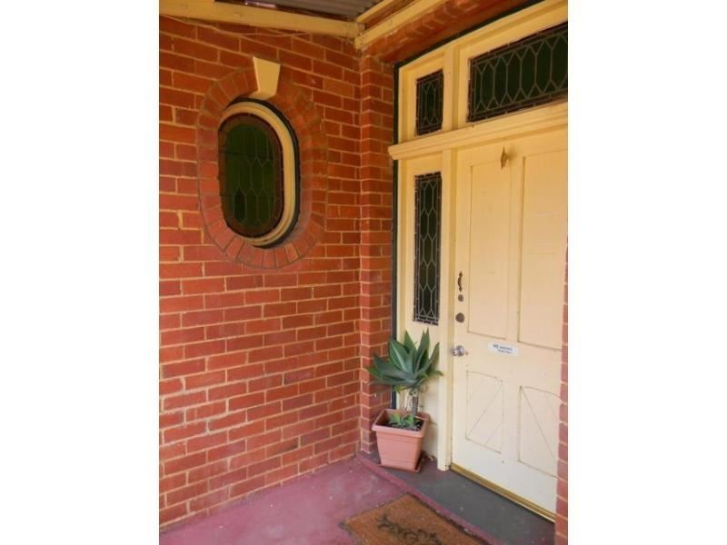 11 Prospect Road, Armadale WA 6112
