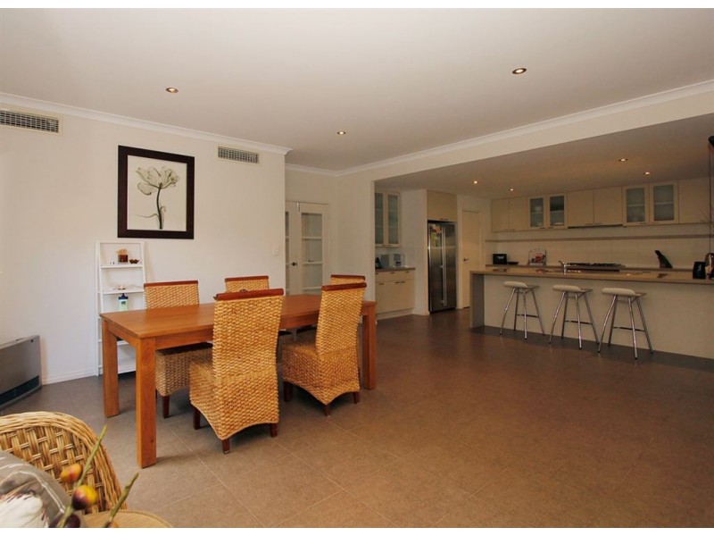 21 Seascape View, Yangebup WA 6164