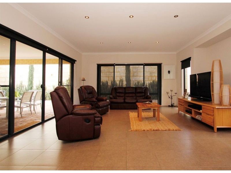 21 Seascape View, Yangebup WA 6164