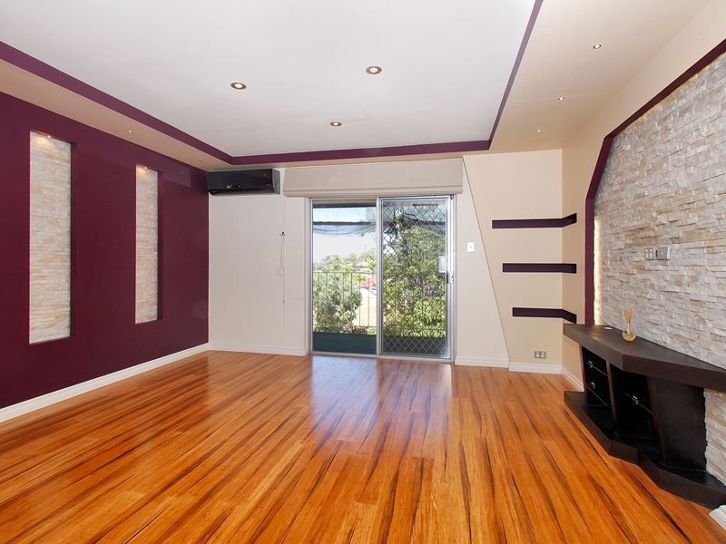 11/4 Southend Rd, Hamilton Hill WA 6163