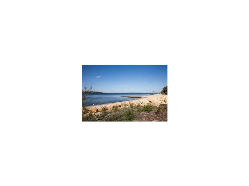 16A Rome Road, Alfred Cove WA 6154