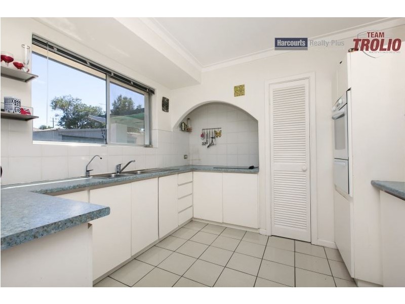 4 Nym Place, Spearwood WA 6163