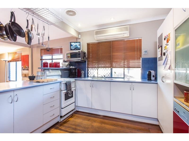 12 Reserve Road, Spearwood WA 6163