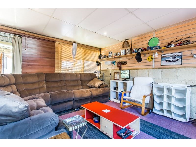 12 Reserve Road, Spearwood WA 6163