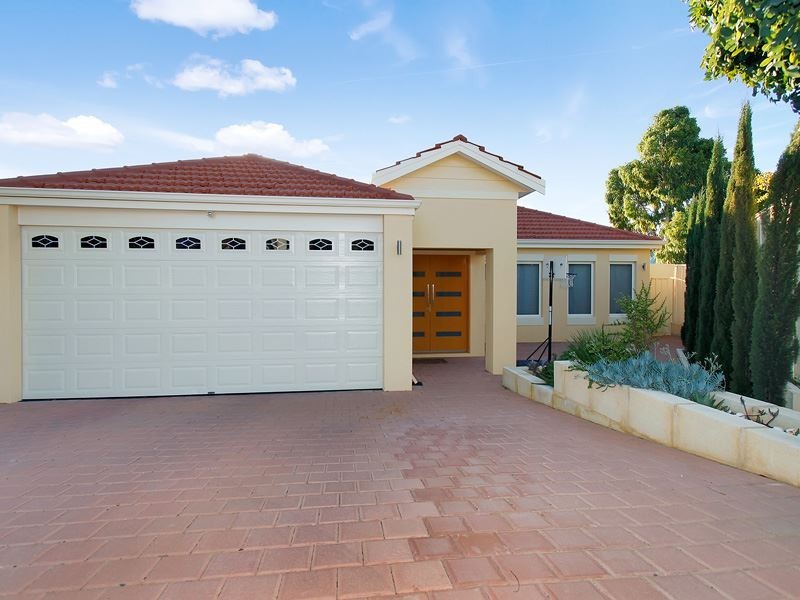 4A Bridson Ct, Hamilton Hill WA 6163