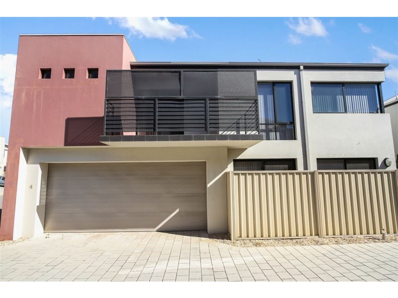 4/52 Spinnaker Heights, Yangebup WA 6164