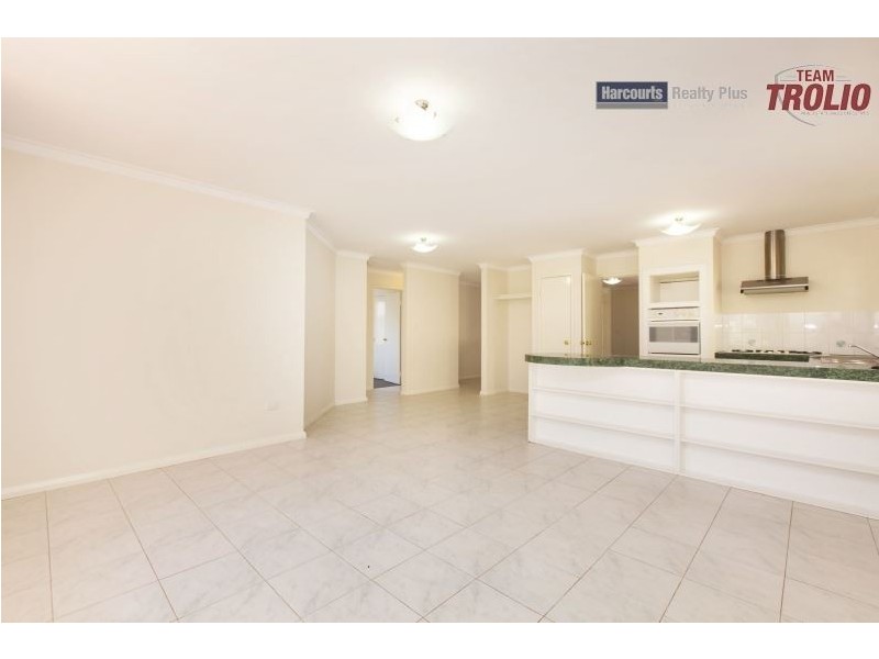 15A Gumina Place, Munster WA 6166