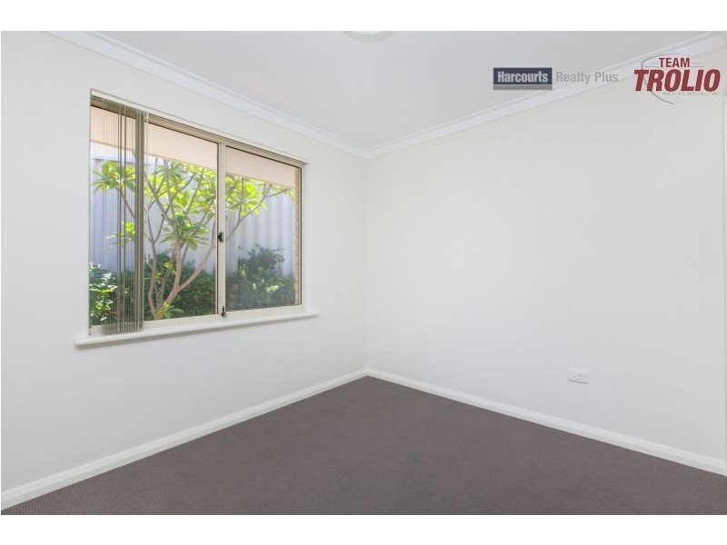 15A Gumina Place, Munster WA 6166