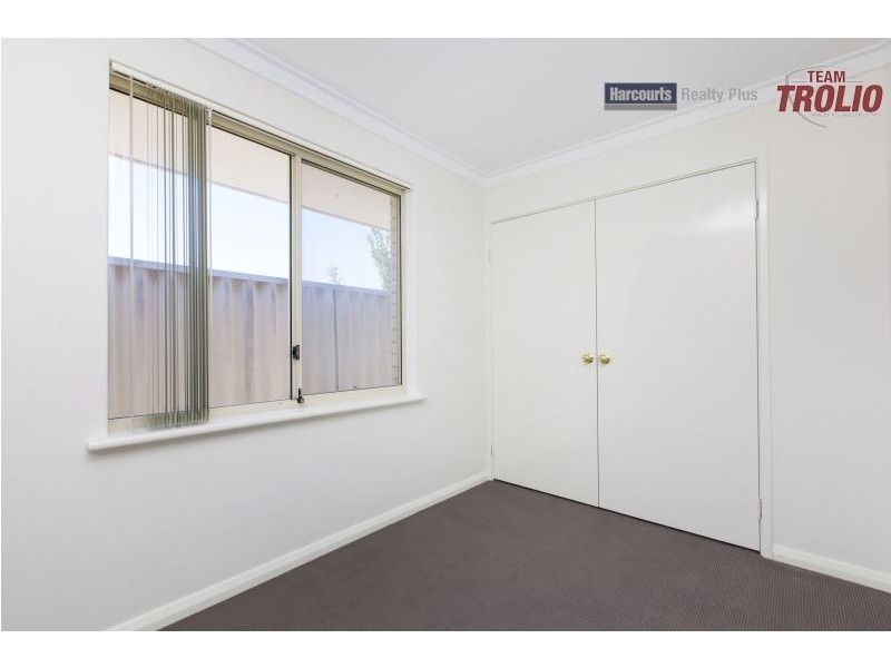 15A Gumina Place, Munster WA 6166