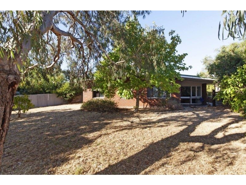 9 Stanyford Place, Hamilton Hill WA 6163