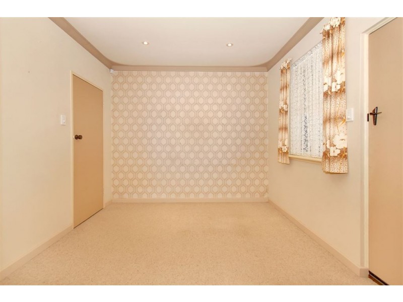 17 Scales Way, Spearwood WA 6163