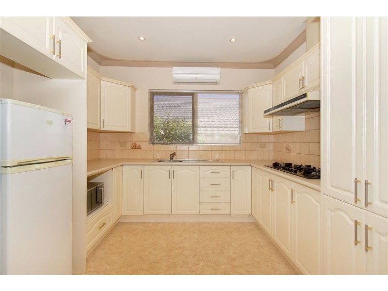 17 Scales Way, Spearwood WA 6163