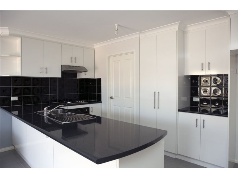 2/3 Laquila Circle, Beeliar WA 6164