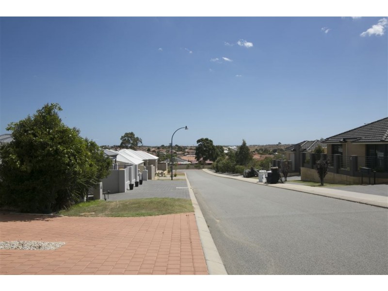 2/3 Laquila Circle, Beeliar WA 6164