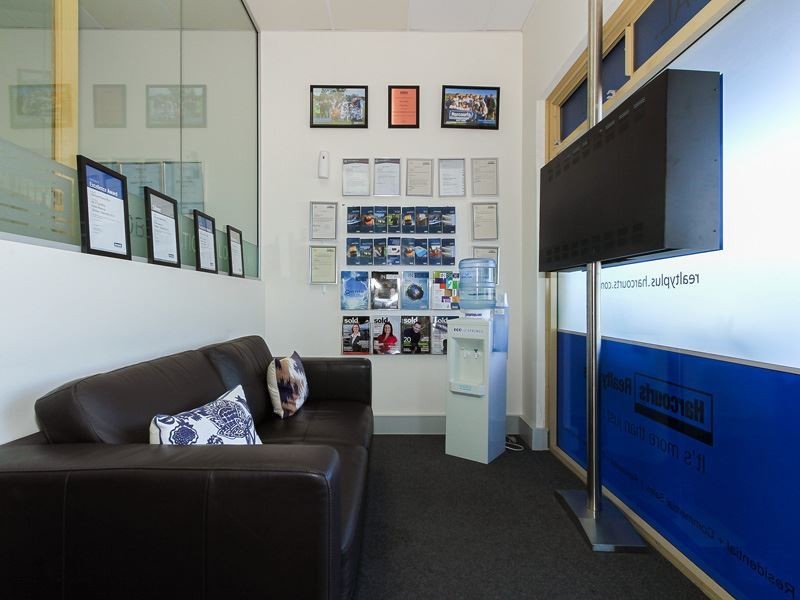 10/1 Simms Road, Hamilton Hill WA 6163