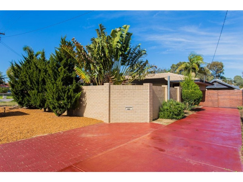 11 Falstaff Crescent, Spearwood WA 6163