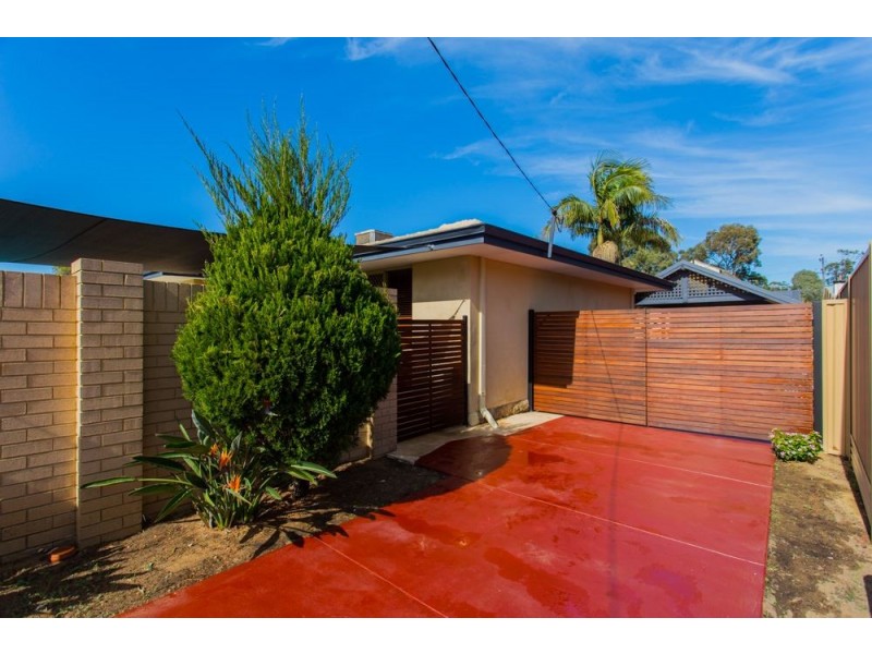 11 Falstaff Crescent, Spearwood WA 6163