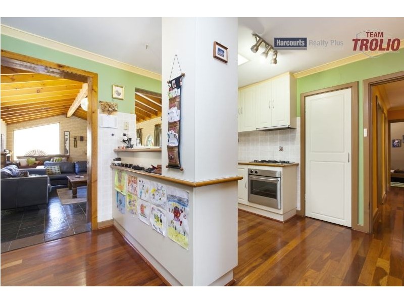 11 Falstaff Crescent, Spearwood WA 6163