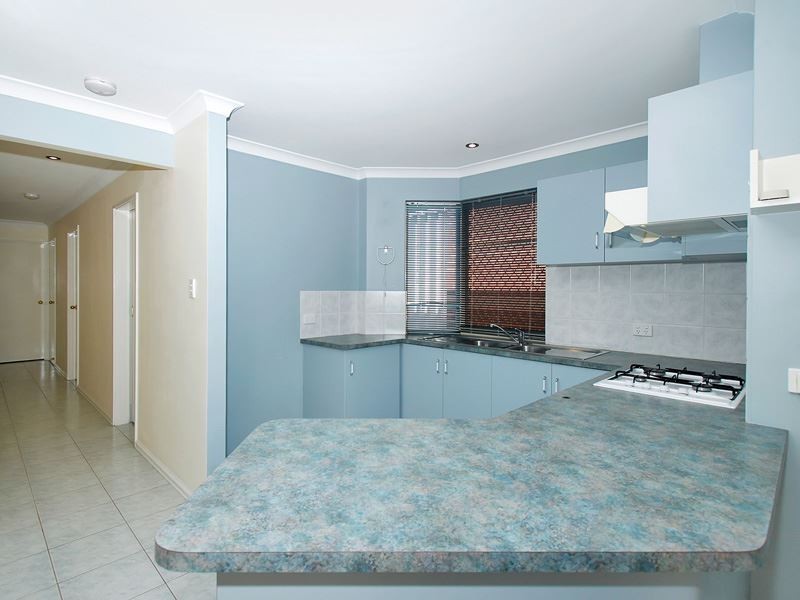 8/51 Kent St, Spearwood WA 6163