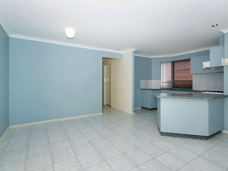 8/51 Kent St, Spearwood WA 6163