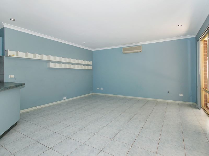 8/51 Kent St, Spearwood WA 6163