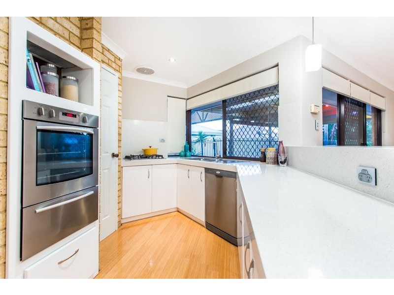 30 Turfan Way, Munster WA 6166