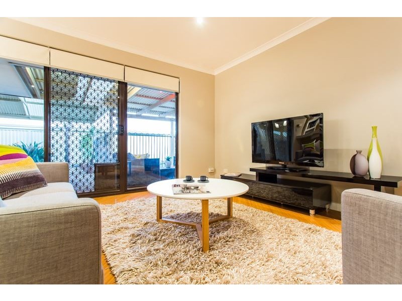 30 Turfan Way, Munster WA 6166