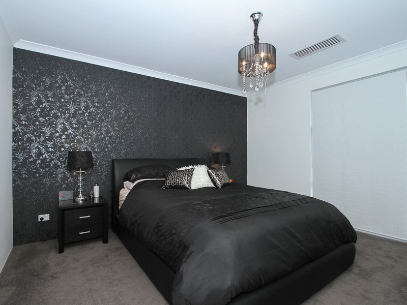 6 Rocky Road, Wandi WA 6167