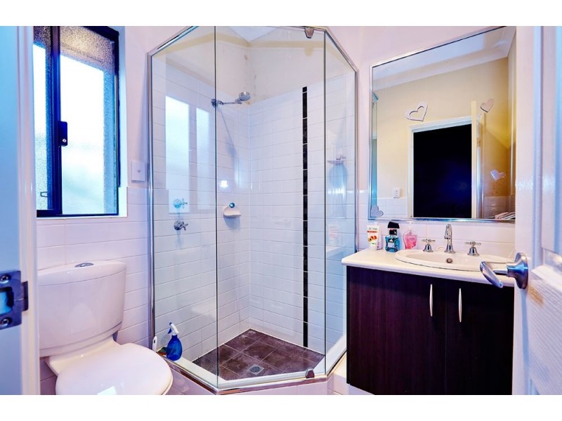 3/2 Straughair Street, Hamilton Hill WA 6163