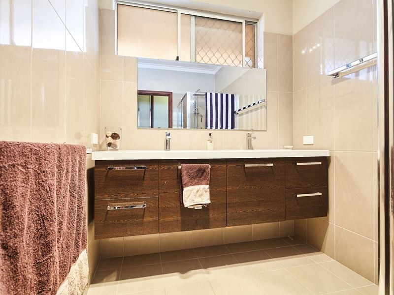 38 Ionesco Street, Spearwood WA 6163