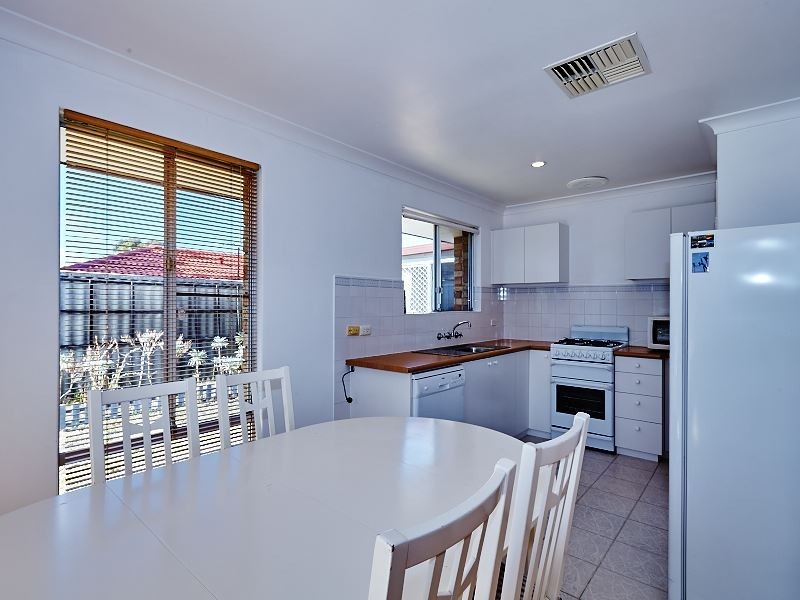 19 Stanyford Place, Hamilton Hill WA 6163