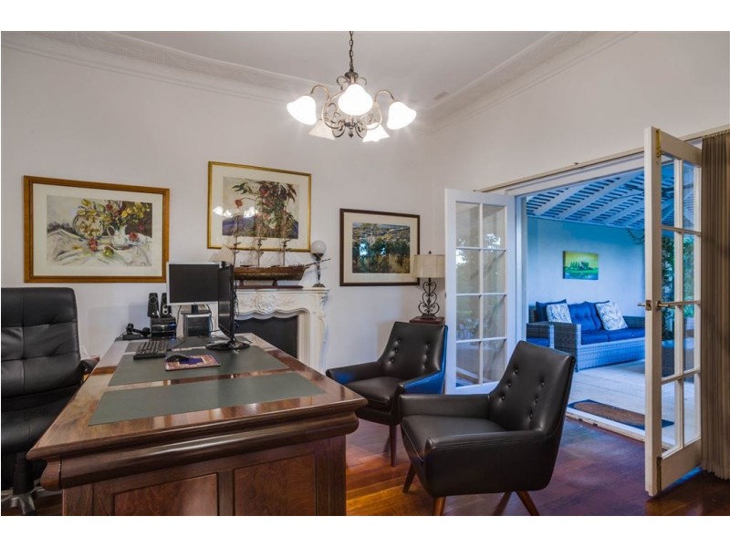 9 Hickey Street, Ardross WA 6153