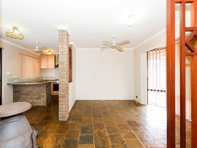 24 South Lake Drive, South Lake WA 6164