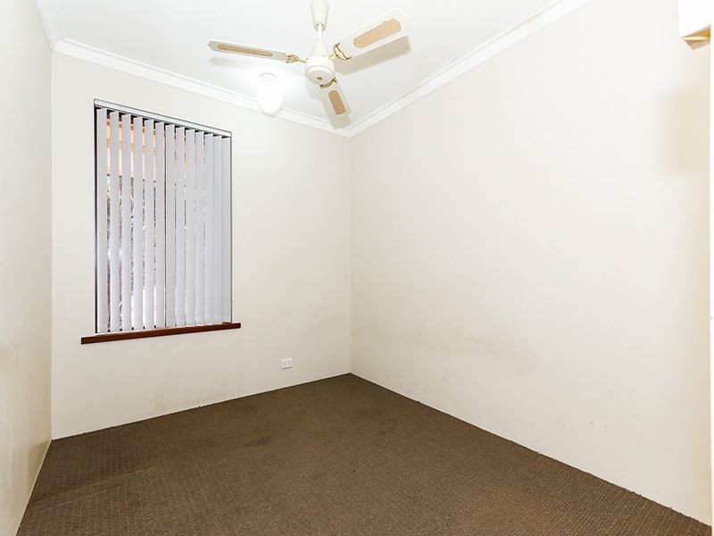 24 South Lake Drive, South Lake WA 6164