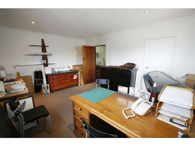 75 Wray Avenue, Fremantle WA 6160