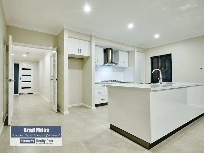 9 Laurina Way, Beeliar WA 6164