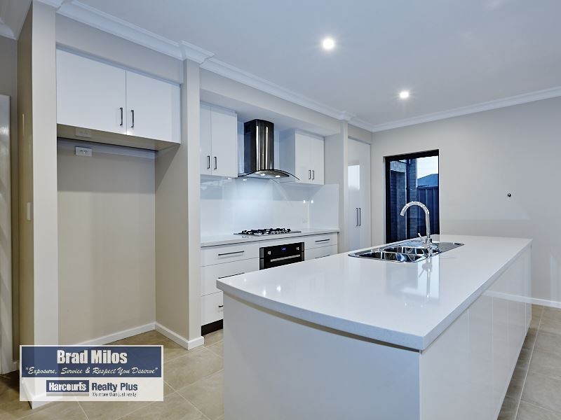 9 Laurina Way, Beeliar WA 6164