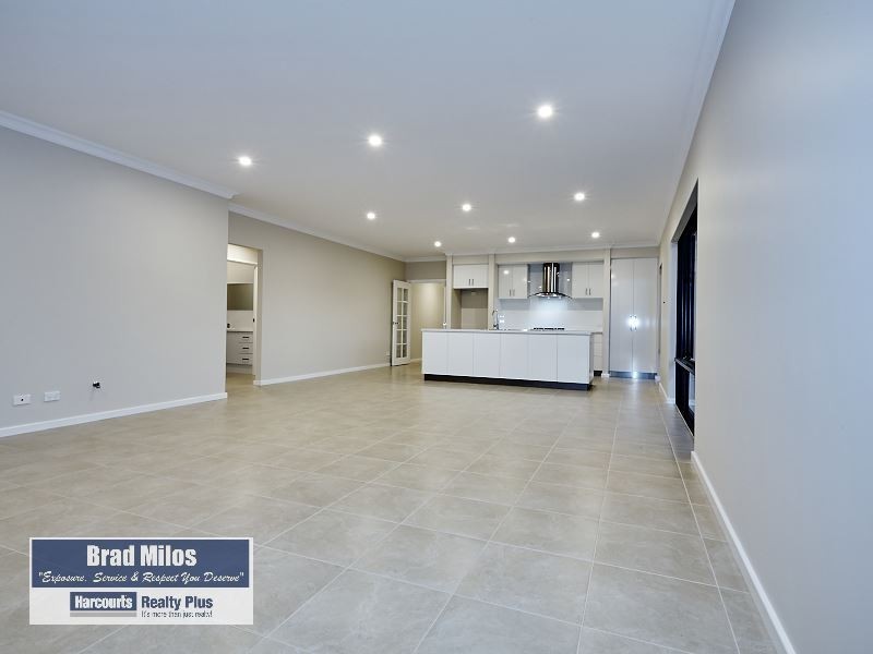 9 Laurina Way, Beeliar WA 6164