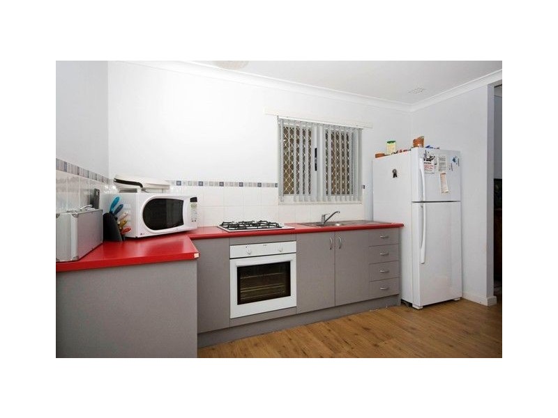 11 Watterton Place, Hamilton Hill WA 6163