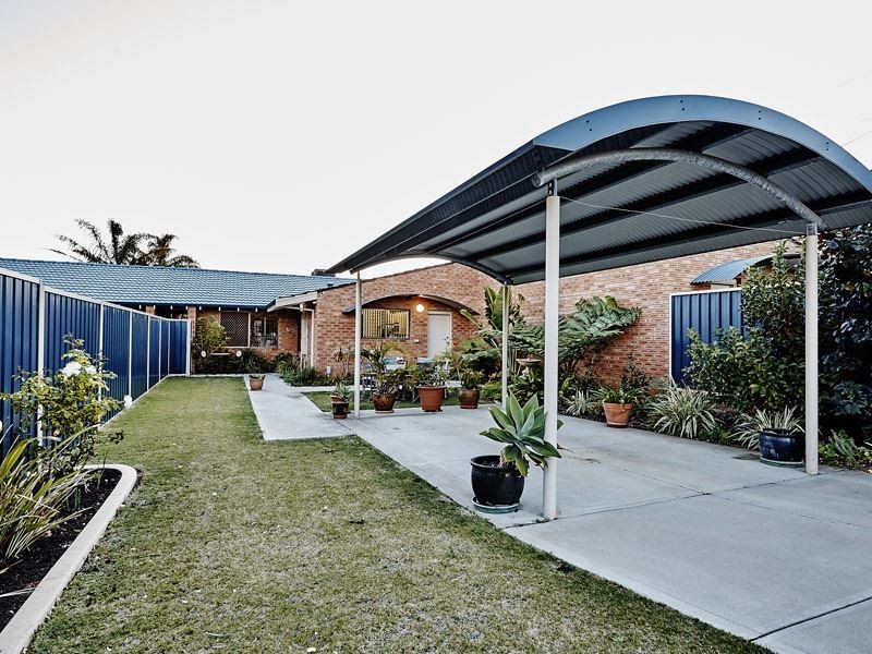 25 Helena Place, Hamilton Hill WA 6163