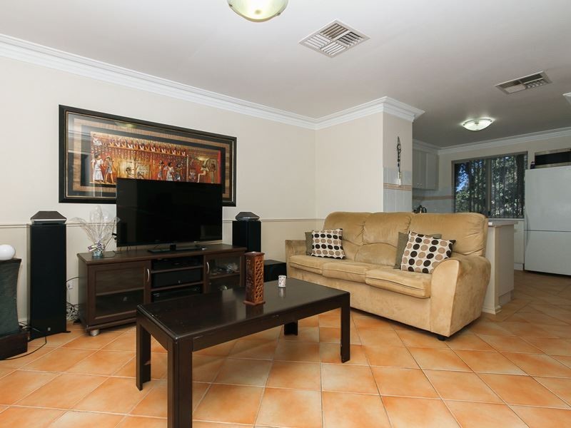 12/16 Ritz Court, Bibra Lake WA 6163
