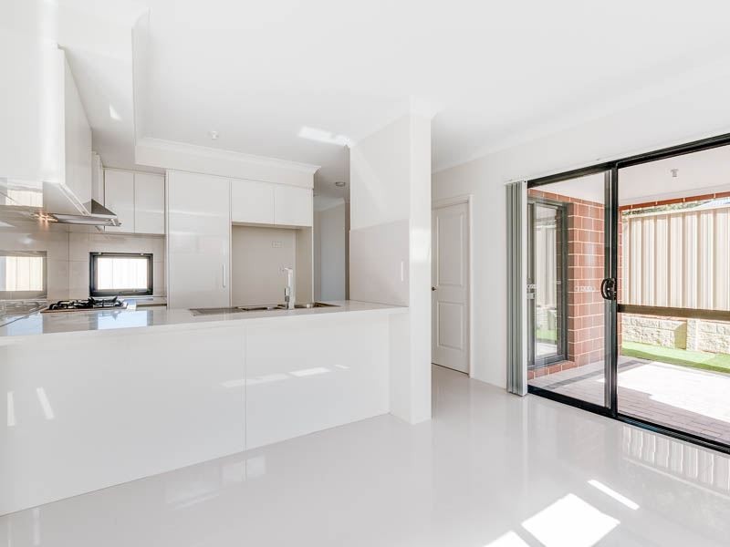 1, 2 & 3/385 Carrington Street, Hamilton Hill WA 6163