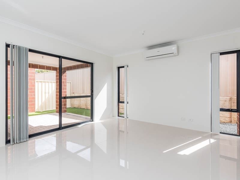 1, 2 & 3/385 Carrington Street, Hamilton Hill WA 6163