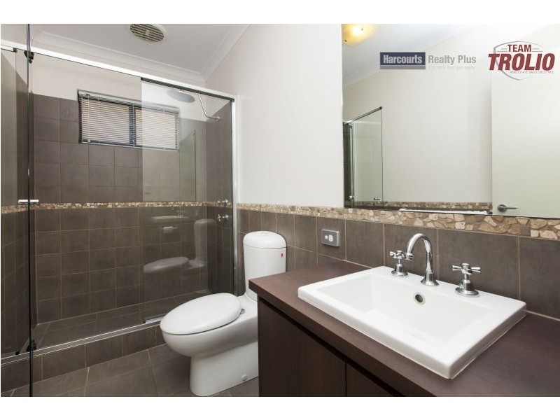 14 Hamelin Drive, Munster WA 6166