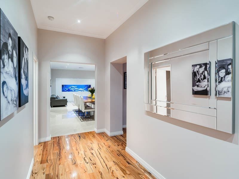 38 Belmore Bend, Aubin Grove WA 6164