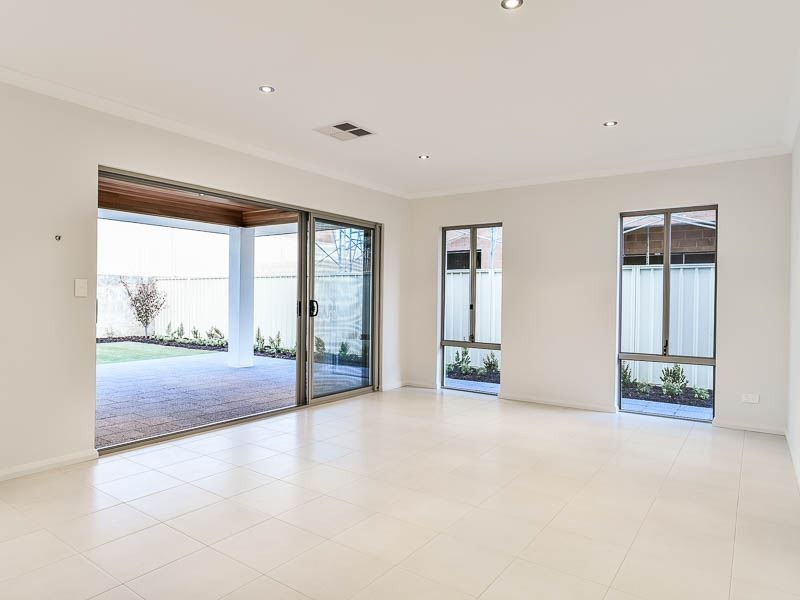 23 Carcione Rise, Yangebup WA 6164